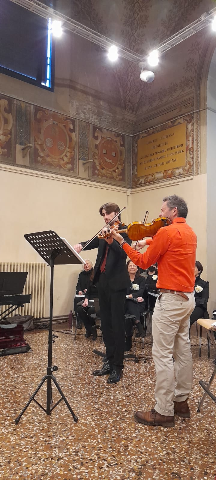 2023 11 marzo Pittori Pompei 3 violinisti 2